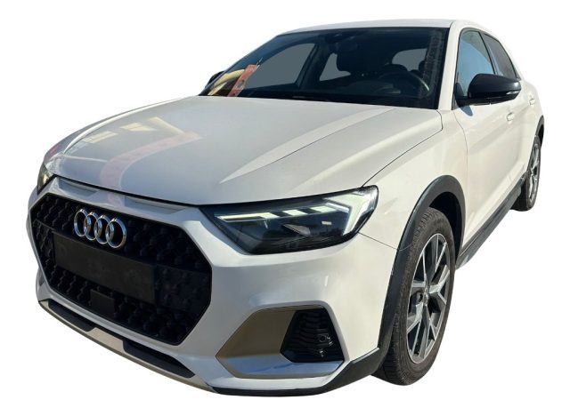Audi A1 citycarver 30 TFSI Admired usato a RIVIGNANO TEOR