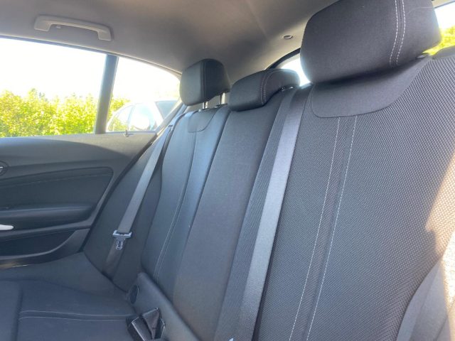BMW 118 d 5p. Urban Automatica - foto 4 di 4