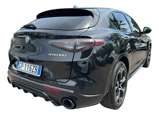 Alfa Romeo Stelvio 2.2 Turbodiesel 210 CV AT8 Q4 Veloce - foto 3 di 4