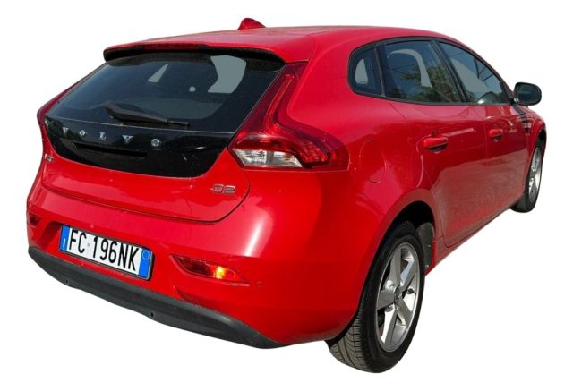 Volvo V40 D2 Momentum - foto 2 di 4
