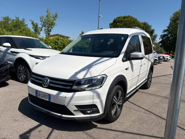 Volkswagen Caddy 2.0 TDI 122 CV 4MOTION Alltrack usato a RIVIGNANO TEOR