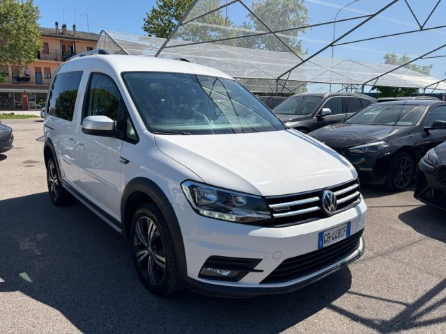 Volkswagen Caddy 2.0 TDI 122 CV 4MOTION Alltrack - foto 3 di 4