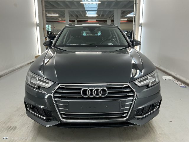 Audi A4 Avant 40 g-tron S tronic Business Sport - foto 3 di 4