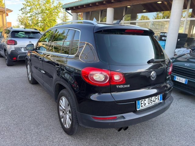 Volkswagen Tiguan 2.0 TDI DPF 4MOTION Sport & Style - foto 4 di 4