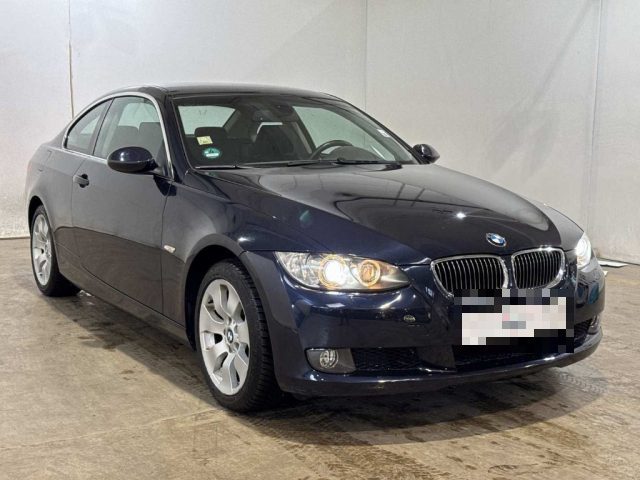 BMW 325 xi cat Coupé Attiva Automatica 4x4 usato a RIVIGNANO TEOR