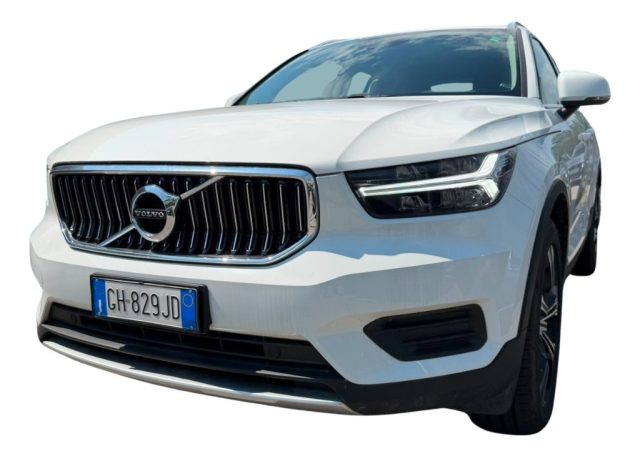 Volvo XC40 T5 Recharge Plug-in Hybrid Inscription Expression usato a RIVIGNANO TEOR