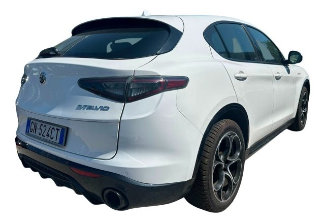 Alfa Romeo Stelvio 2.2 Turbodiesel 210 CV AT8 Q4 Veloce - foto 3 di 4