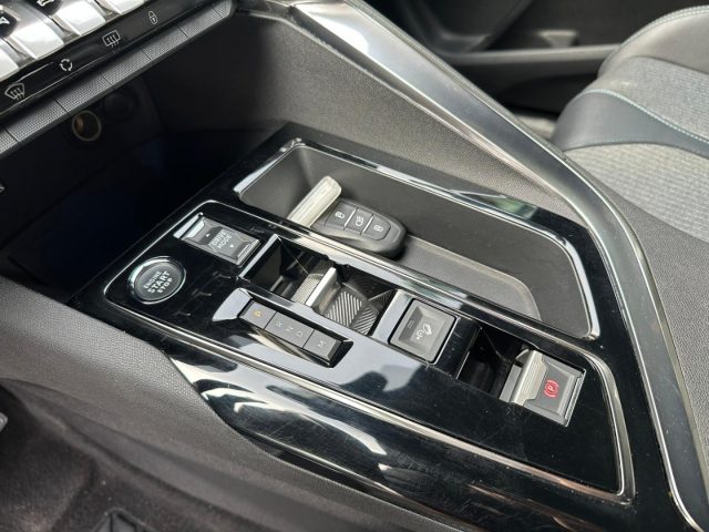Peugeot 5008 BlueHDi 130 S&S EAT8 Allure Pack 7 posti usato a RIVIGNANO TEOR