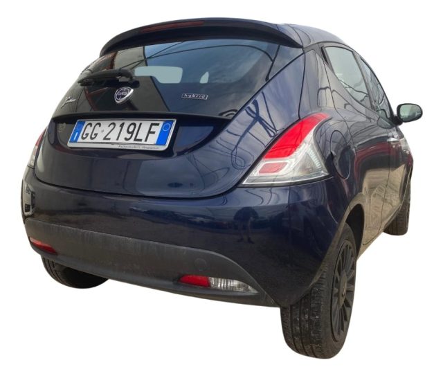 Lancia Ypsilon 1.0 FireFly 5 porte S&S Hybrid Ecochic Gold - foto 2 di 4