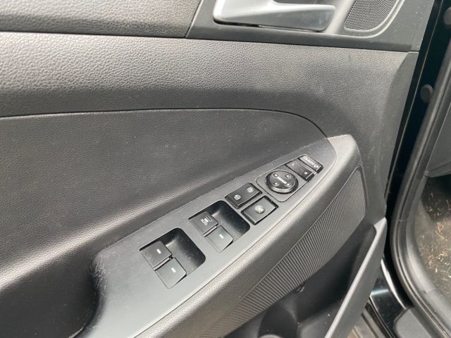 Hyundai TUCSON 1.7 CRDi XPossible Tetto Navi Pelle usato a RIVIGNANO TEOR