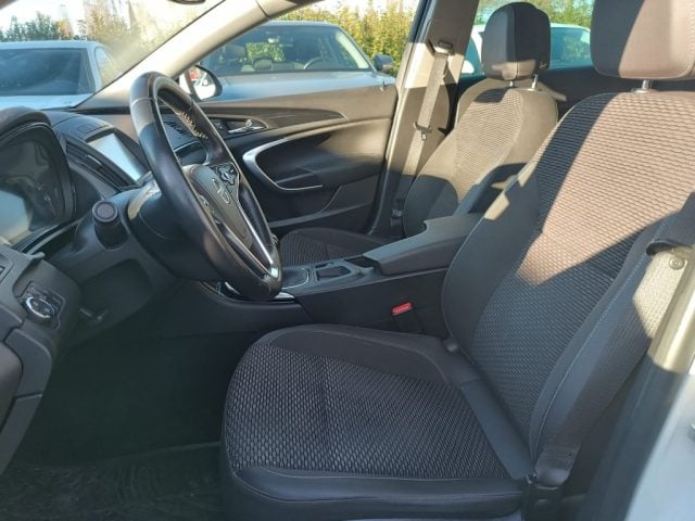 Opel Insignia 2.0 CDTI 170CV Start&Stop Sports Tourer Cosmo Busi, del 2016, 158.700 km, in vendita a Rivignano Teor (UD)