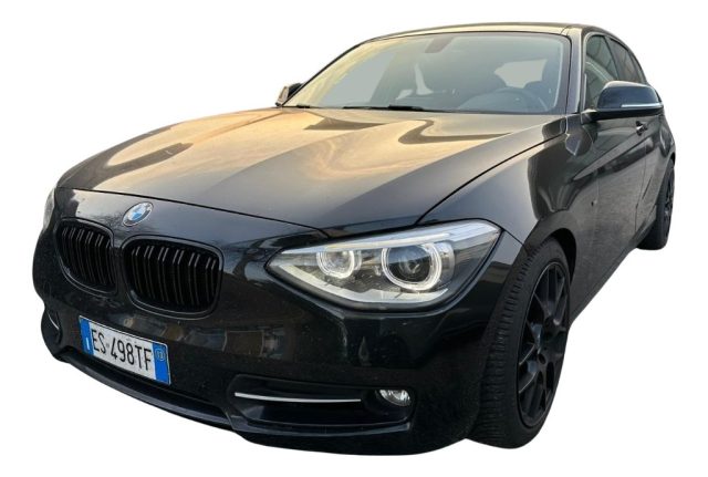 BMW 118 d xDrive 5p. Sport - foto 1 di 4
