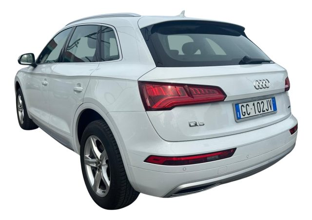 Audi Q5 40 TDI 204 CV quattro S tronic Business Sport - foto 3 di 4