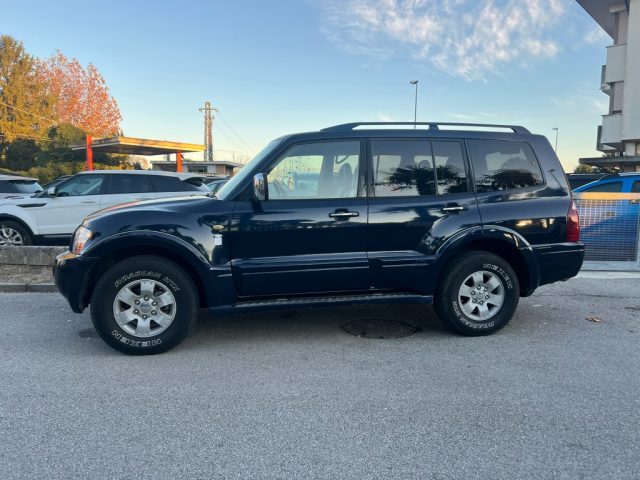 Mitsubishi Pajero 3.2 16V DI-D 5p. GLX 7 Posti Automatico - foto 2 di 4