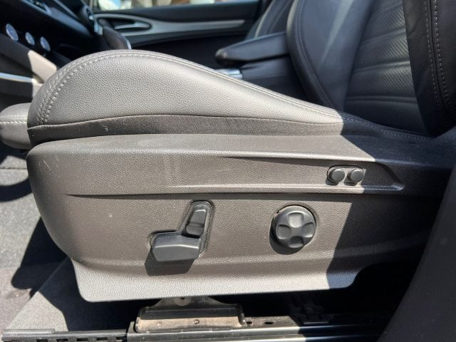 Alfa Romeo Stelvio 2.2 Turbodiesel 210 CV AT8 Q4 Veloce, del 2022, 99.890 km, in vendita a Rivignano Teor (UD)