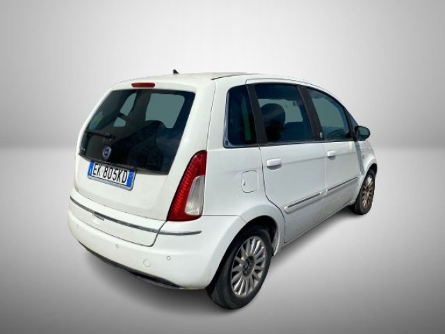 Lancia MUSA 1.4 8V Ecochic (GPL) Gold - foto 2 di 4