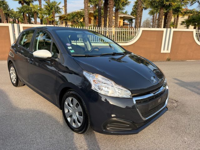 Peugeot 208 1° serie PureTech 68 5 porte Like, del 2019, 70.962 km, in vendita a Rivignano Teor (UD)