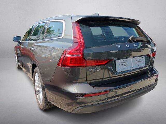Volvo V60 D3 Momentum Navi - foto 4 di 4