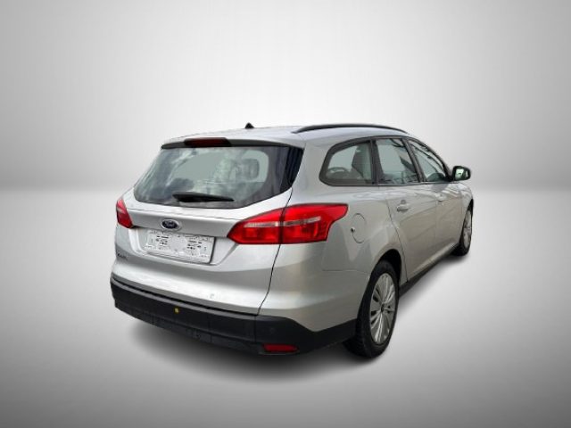 Ford Focus 1.5 TDCi 120 CV Start&Stop SW Business - foto 4 di 4