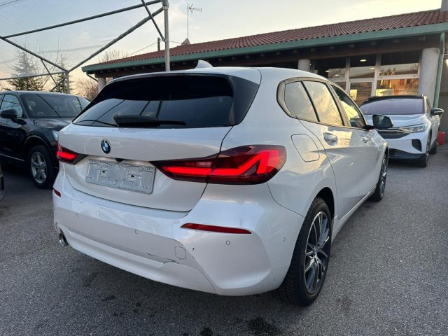 BMW 118 i 5p. Advantage Led Navi Autromatica - foto 4 di 4