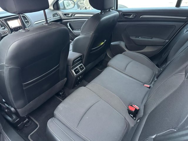 Renault Megane Mégane Sporter Blue dCi 115 CV Automatica, del 2022, 129.237 km, in vendita a Rivignano Teor (UD)