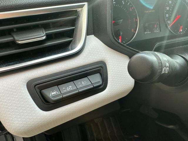 Renault Clio TCe 90 CV 5 porte Techno usato a RIVIGNANO TEOR