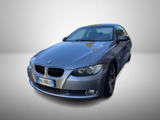 BMW 320 d cat Coup� Attiva - foto 1 di 4
