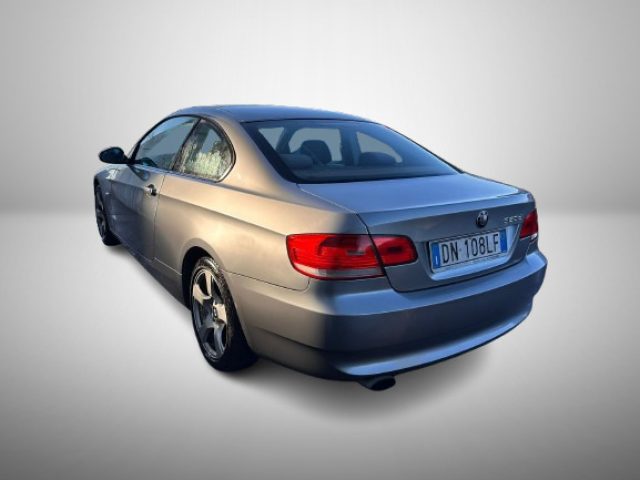 BMW 320 d cat Coup� Attiva - foto 3 di 4