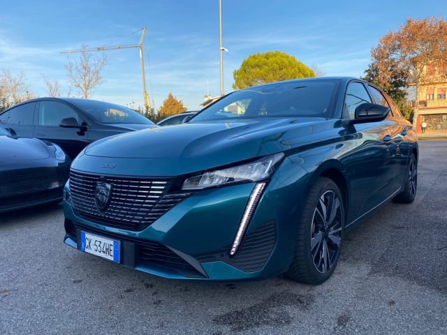 Peugeot 308 BlueHDi 130 S&S EAT8 SW Allure Pack usato a RIVIGNANO TEOR