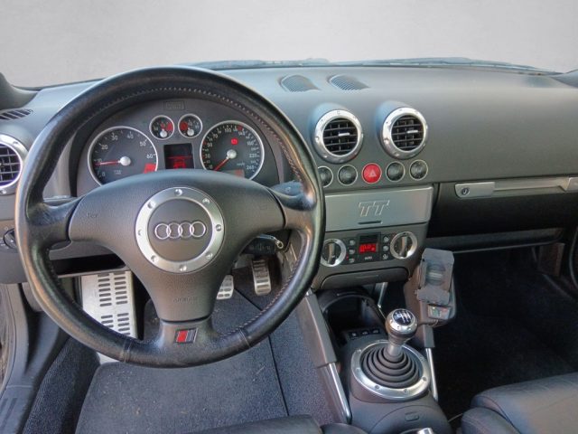 Audi TT Coupé 1.8 T 20V 179 CV cat quattro, del 2000, 206.200 km, in vendita a Rivignano Teor (UD)