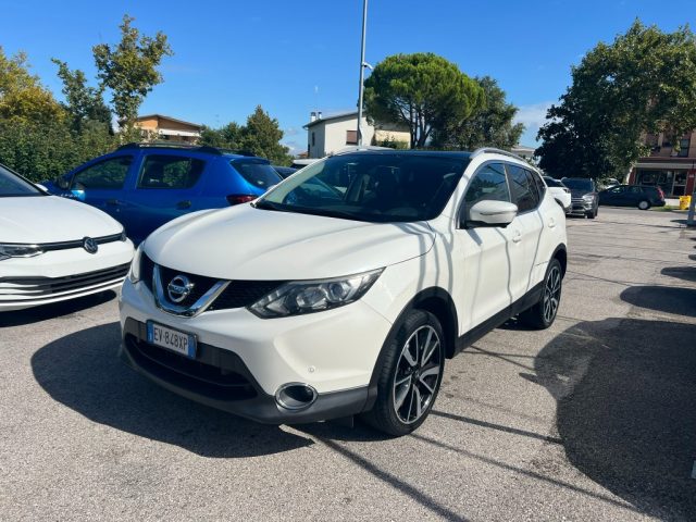 Nissan Qashqai 1.5 dCi Tekna usato a RIVIGNANO TEOR
