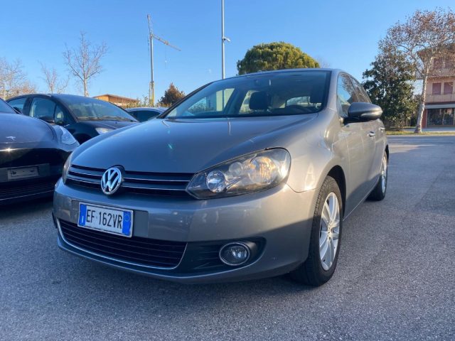 Volkswagen Golf 2.0 TDI 140CV DPF 5p. Highline usato a RIVIGNANO TEOR