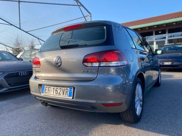 Volkswagen Golf 2.0 TDI 140CV DPF 5p. Highline - foto 2 di 4