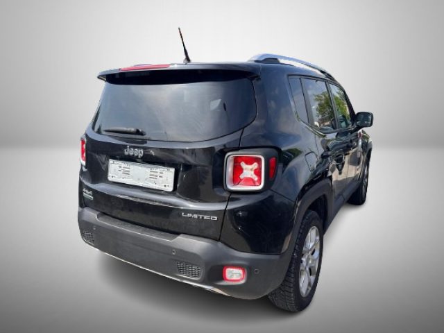 Jeep Renegade 2.0 Mjt 140CV 4WD Active Drive Low Limited 4x4, del 2015, 88.900 km, in vendita a Rivignano Teor (UD)