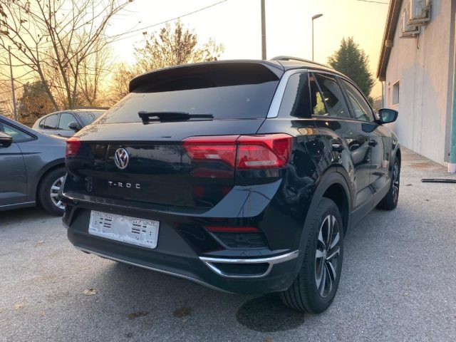 Volkswagen T-Roc 1.0 TSI 115 CV Style BlueMotion Technology - foto 3 di 4