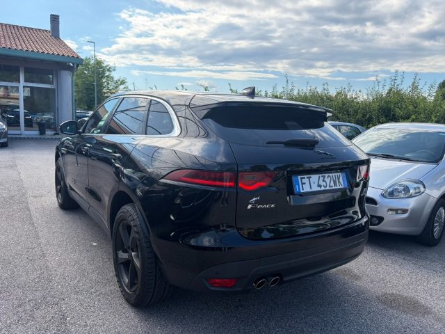 Jaguar F-Pace 2.0 D 180 CV AWD aut. R-Sport MOTORRE SOSTITUITO - foto 3 di 4