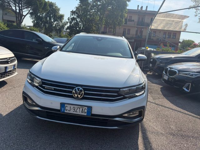 Volkswagen Passat Alltrack 2.0 TDI 200 CV 4MOTION DSG - foto 2 di 4