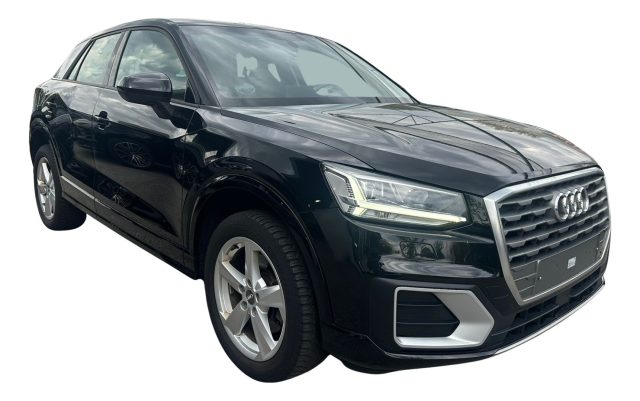 Audi Q2 30 TFSI Admired - foto 2 di 4