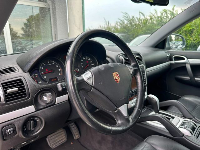 Porsche Cayenne 3.2 V6 cat Automatico ASI - foto 4 di 4