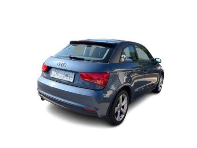 Audi A1 SPB 1.0 TFSI ultra Admired - foto 4 di 4