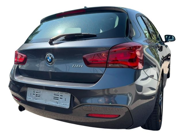 BMW 118 i 5p. Msport Shadow Edition - foto 3 di 4