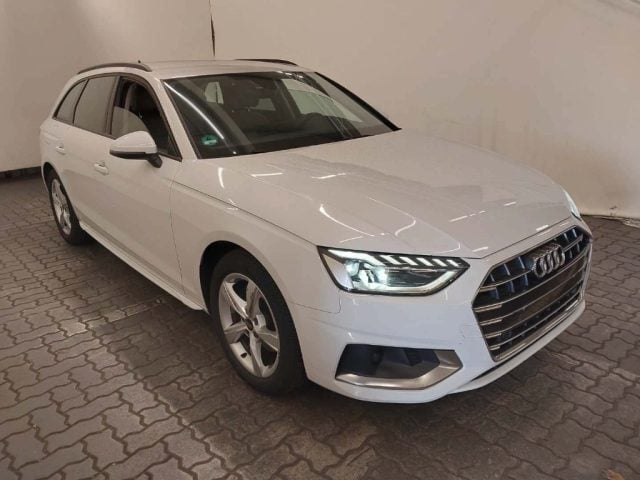 Audi A4 Avant 35 TFSI S tronic Business Advanced - foto 2 di 4