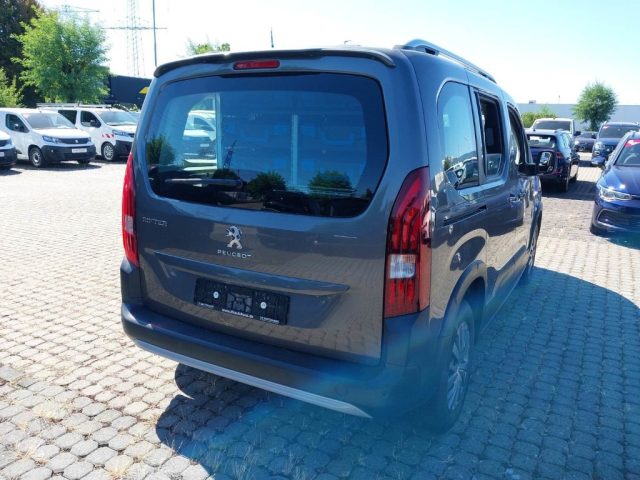 Peugeot Rifter BlueHDi 100 S&S Allure - foto 4 di 4