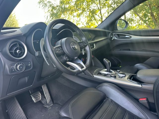 Alfa Romeo Stelvio 2.2 Turbodiesel 210 CV AT8 Q4 Veloce - foto 4 di 4