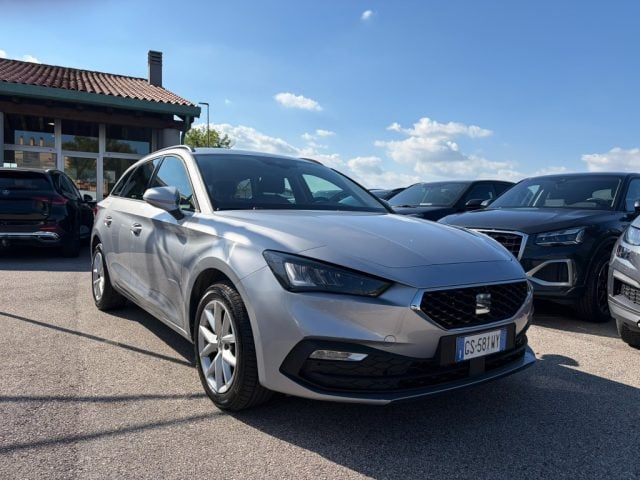 SEAT Leon Sportstourer 2.0 TDI 150 CV DSG Business, del 2024, 59.104 km, in vendita a Rivignano Teor (UD)