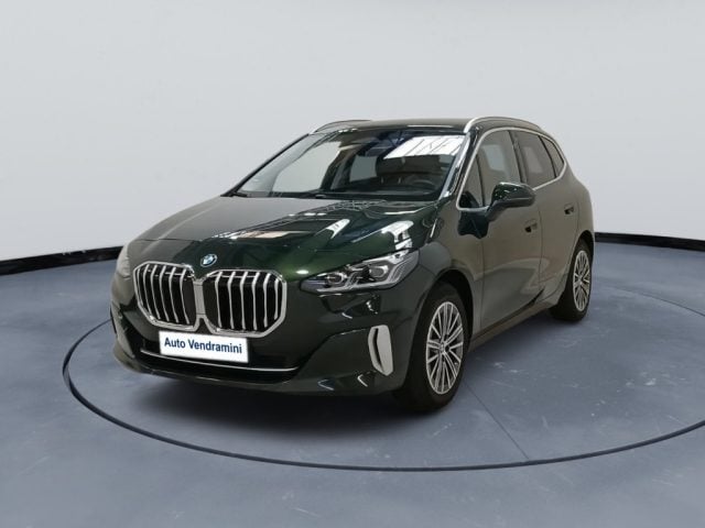 BMW 218 i Active Tourer Connected Automatico, del 2025, 61.600 km, in vendita a Rivignano Teor (UD)