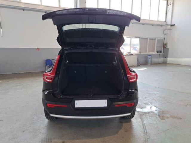 Volvo XC40 D3 Geartronic Business Plus - foto 3 di 4