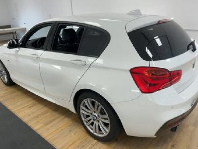 BMW 118 i 5p. Msport Shadow - foto 4 di 4