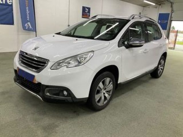 Peugeot 2008 1° serie PureTech Turbo 110 S&S Allure, del 2015, 118.700 km, in vendita a Rivignano Teor (UD)