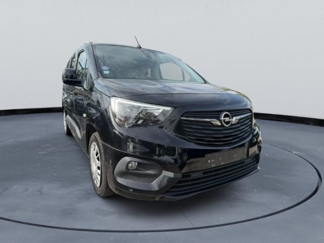 Opel Combo Life 1.2 110 CV S&S MT6 Advance - foto 2 di 4
